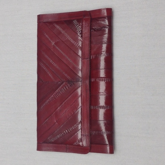 Handbags - Vintage Eel Skin Clutch